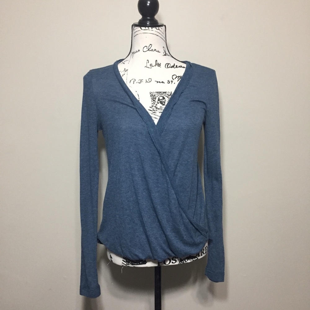 Splendid • Blue • Top •